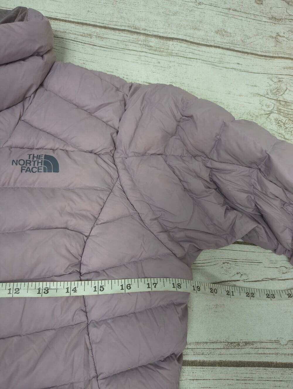 The North Face Blush Pink Women Puffer Jacket - Picture 6 of 9